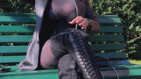 Mistress Kennya will fuck your brain and your credit cards