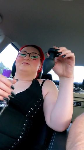 Shemale gives road head and swallows cum before inserting butt plug   Clip 2