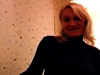 Aged Golden-haired Sucks Balls and Vibrator Bangs Trickling Vagina