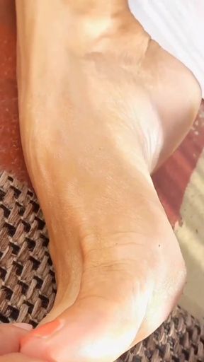 Beautiful Mature Blonde Selena Outdoor Pleasure