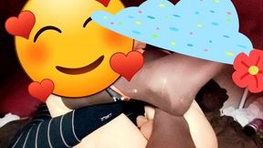 joven se cree mujercita jugando con pene en su anovagina. ella necesita quien la llene de semen pero esta sola