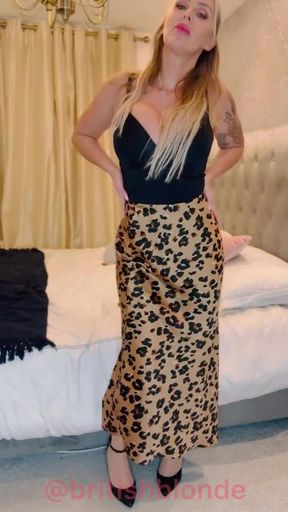 CHEATING STEPMOM