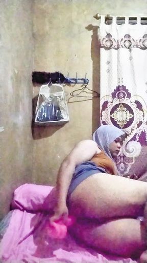 Hijab Shemale Wears Uniform for Her Fans' Fantasies