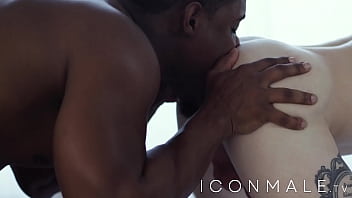 White guy tries a good black cock for the first time