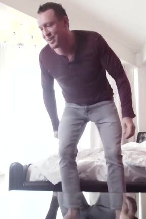 MASQULIN - Hunky Pierce Paris barebacks bearded Markus Kage