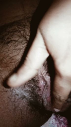 Mallu naughty mom fingering   Clip 1