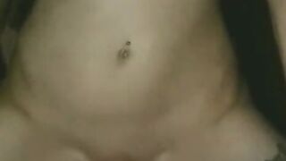 The Women Sits on her Mans Face until she Ejaculates. Cunnilingus.
