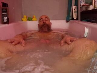 Voyeur/Spion guck wieder beim baden zu, Nippeltease macht mich hart