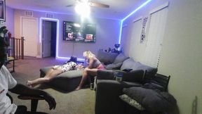 stream with my sister & a bbc... come have some sexy fun with us