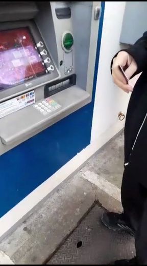 Cashmeet with Chastity slave in December 2023