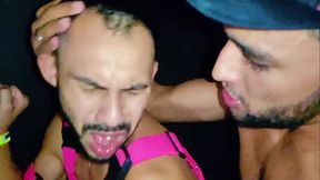 PAUZUDOS ME LEITANDO NAS CABINES DO CINEMA PORN&Ocirc_.