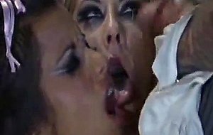 Little lupe and lucia lapiedra threesome