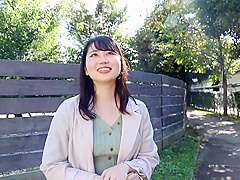 336knb-142　旦那が働いている裏で、妻は知らない男に抱かれて