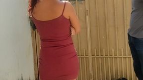 olha o gas!!! filmei escondido, dei gostoso pro vendedor de gas, gozou na minha boca e foi embora.