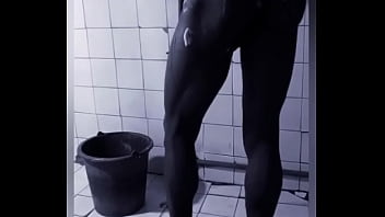 Wetjuicypussy1 let me show you how to monitiz your xvidoe account and start making $1000 every week