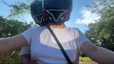 Recog&iacute_ Un Cliente De DIDI Sin Sost&eacute_n y Se Dio Cuenta De Mis Grandes Tetas 2