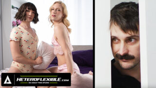 Intenso gangbang anale martella Seb Leblan dopo un pompino bollente