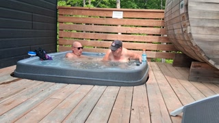 I fuck my wife in the spa of the Bel-Air chalet in Mont Tremblant part 1