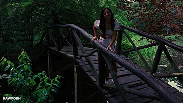 Linda del Sol - La Lechera into the Forest