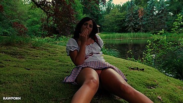 Linda del Sol - La Lechera into the Forest