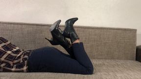 ANKLE BOOTS SHOEPLAY - MP4 HD