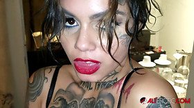 Genevieve Sinn fucked after getting a face tattoo