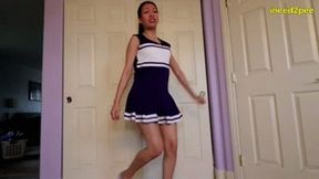 INEED2PEE Cheerleader Miss Mia wetting her panties