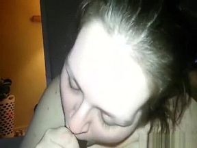 If there is one thing this white BBW likes it is sucking on a big hard cock that