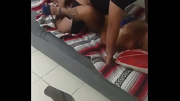 Danabarzagli - hasta en vacaciones le pongo los cuernos a mi esposo cuckold corno cornudo