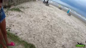 fudendo na beira da praia cheia de turistas a novinha adora uma loucura - manoella fernandes