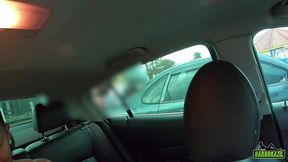 fudendo na beira da praia cheia de turistas a novinha adora uma loucura - manoella fernandes