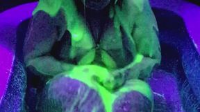 BBW getting gunged! Close up, slow mo!