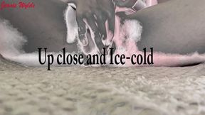 Icy pussy fun