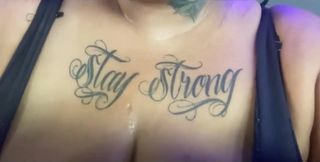 Took the Plug to the Gym and Put It in the Ass in the Locker Room - Mary Jhuana