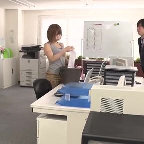 Thirty Hardworking Women Who Turn Their Dedication Into Irresistible, on-the-clock Passion. - 08