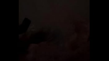 Branle entre deux potes