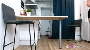 Tattooed BBW redhead Leia Saez bangs her best friend