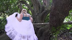 Breanne Benson and Lexi Belle are sensuous blondes who share an insatiable appetite for...