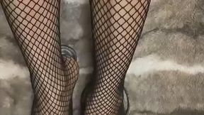 Sexy Asian Feet with long toes in black fishnet with shoes