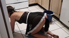 tms-28) petite amateur milf works as service , wears anal tail plug, gets dp cunt fucked with creampie