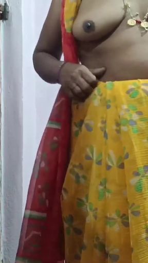 Desi village honey aunty cheting hor hasbend and faking with har boyfriend   Clip 1