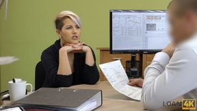 Busty inked girlfriend rides a big dick in the cowgirl pose