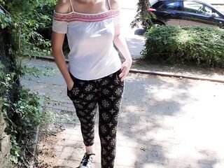 MEGA Dreißt! User FiCkDatE mitten an der Hauptsraße..German Teen