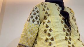 moroccan hot maid clean boss s room without pant wearing - she seduce him by show her big ass & huge boobs