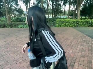 My Colombian step-cousin is accompanying me home