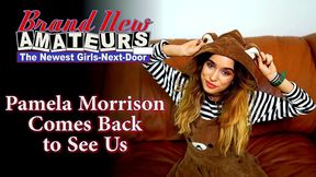 spicy hottie pamela morrison gypsy fingers her muff and gets banged!