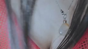 Playing with my saggy tits