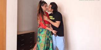 Sensual chick tries tasty Indian cock after a smooth foreplay