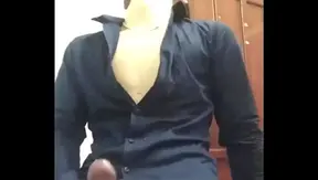 Xuan Truongs Mind-Blowing Solo Act: Deepthroating His Huge Rod – 18+