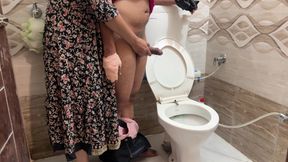 Step Stepmom Helping Her Injured Step Stepson to Wash and Seduced Him. Finally End up with Sucks His Cock, Before Getting Fucked